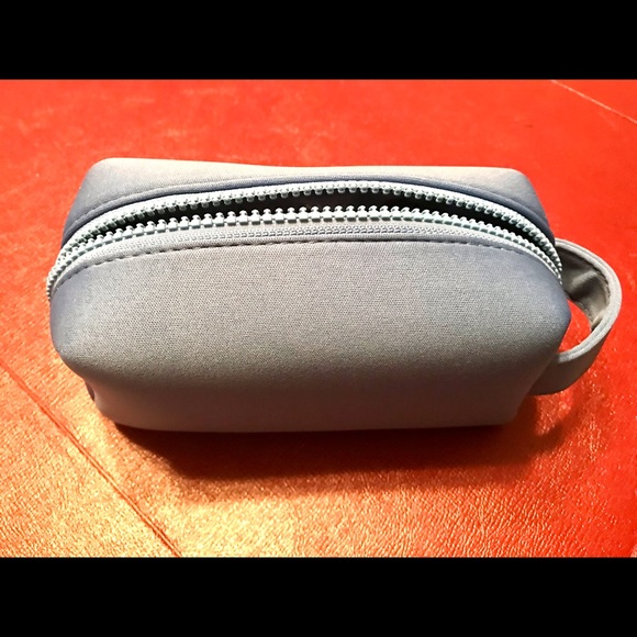 NWOT 💧DōTerra Essential Oil Travel Bag - Picture 7 of 10
